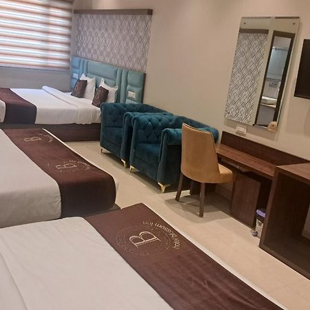 Hotel Blossom Inn アムリトサル エクステリア 写真