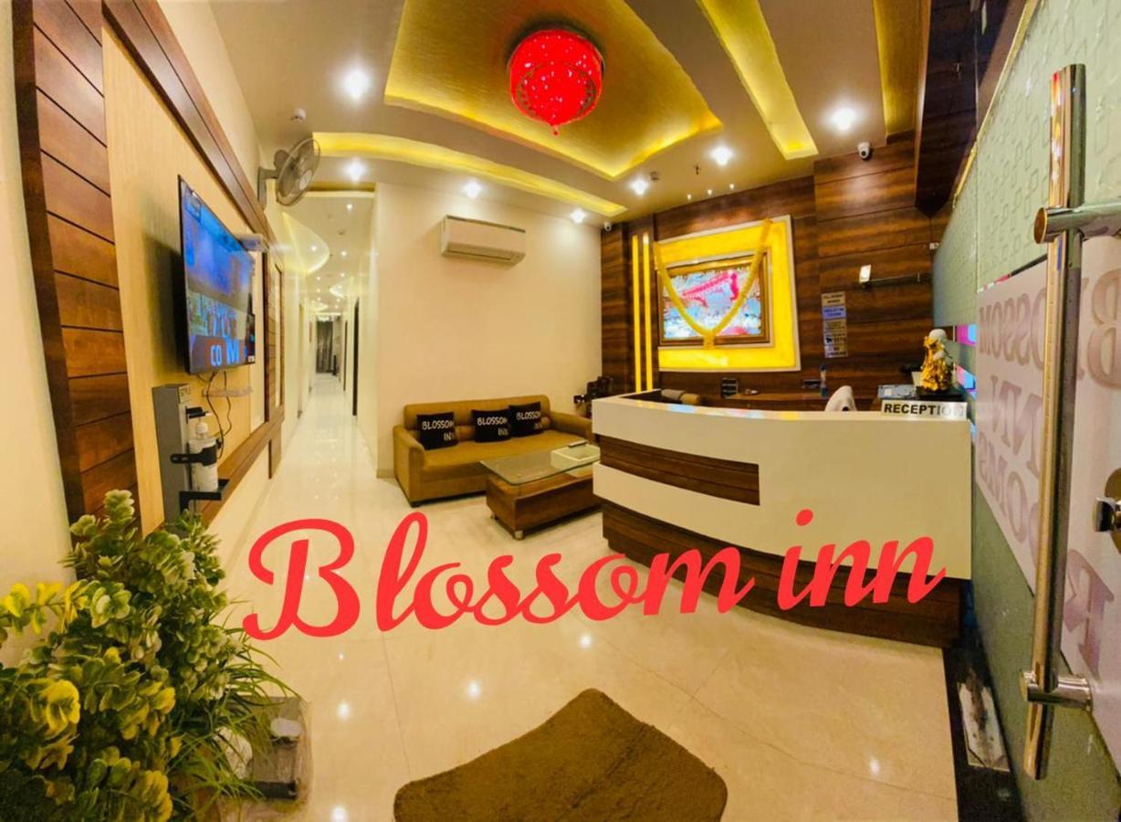 Hotel Blossom Inn アムリトサル エクステリア 写真